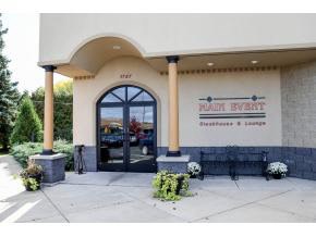 1727 Freedom Rd, Little Chute, WI 54140