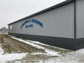 843 Frontage Rd, Little Suamico, WI 54141