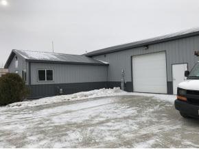 843 Frontage Rd, Little Suamico, WI 54141