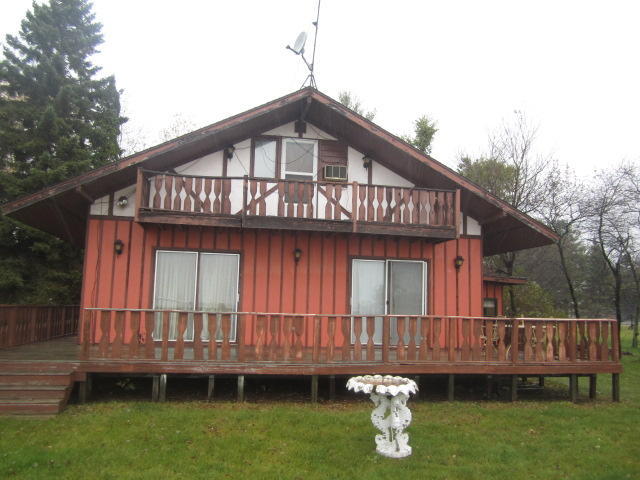 1943 Hall Ave