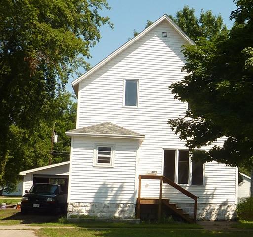 416 Main St