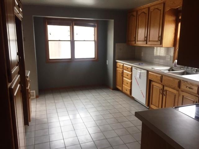 340 Green StSeymour, WI, 54165Outagamie County