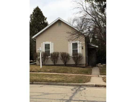 W8040 Paddock Ct
