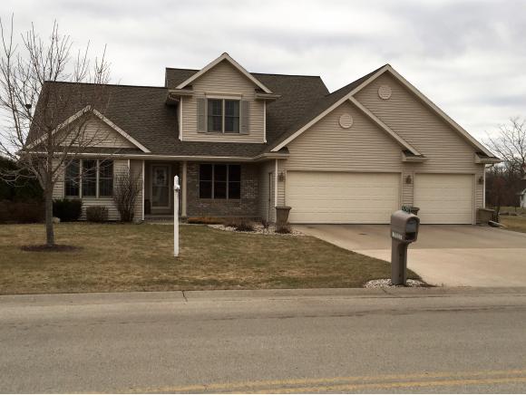 W8040 Paddock Ct