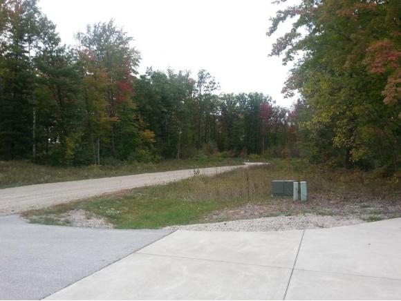 Menominee Shores Dr