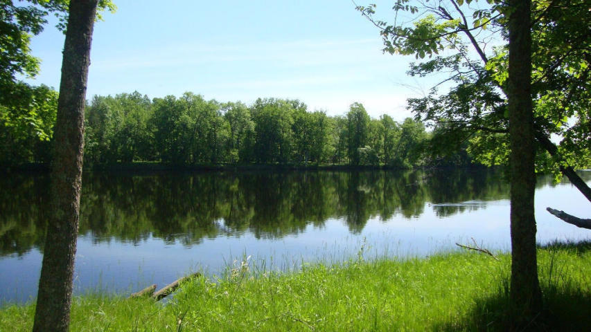 N11512 River Road