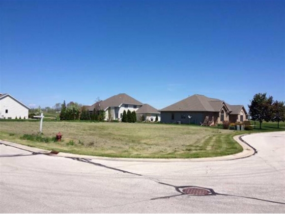E0129 Paque Ln