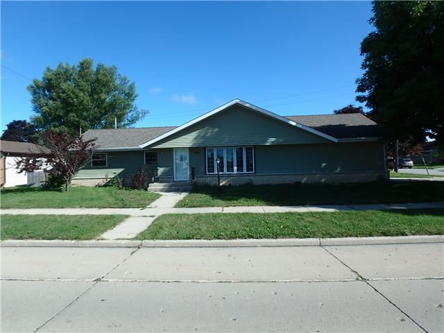 2402 Division StManitowoc, WI, 54220Manitowoc County