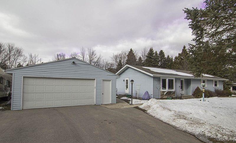 13020 River Heights Ln