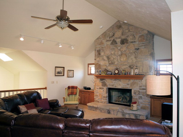 10659 Buckhorn Ln