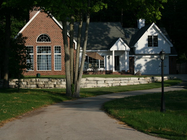 5114 Bay Shore Drive