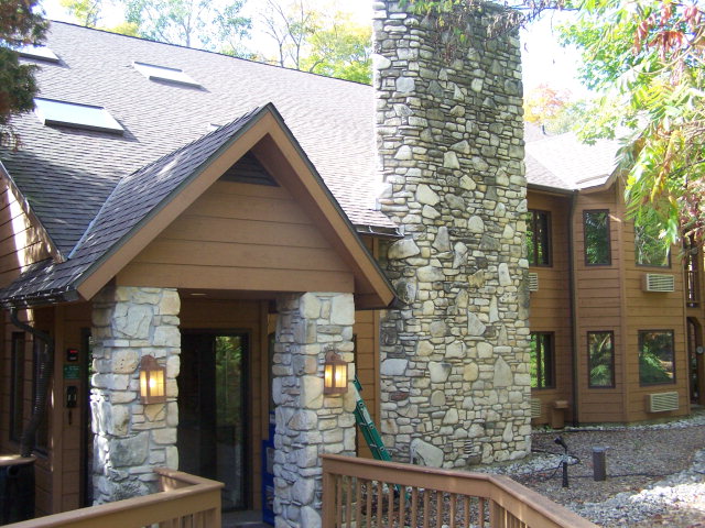 4149 Glidden Dr