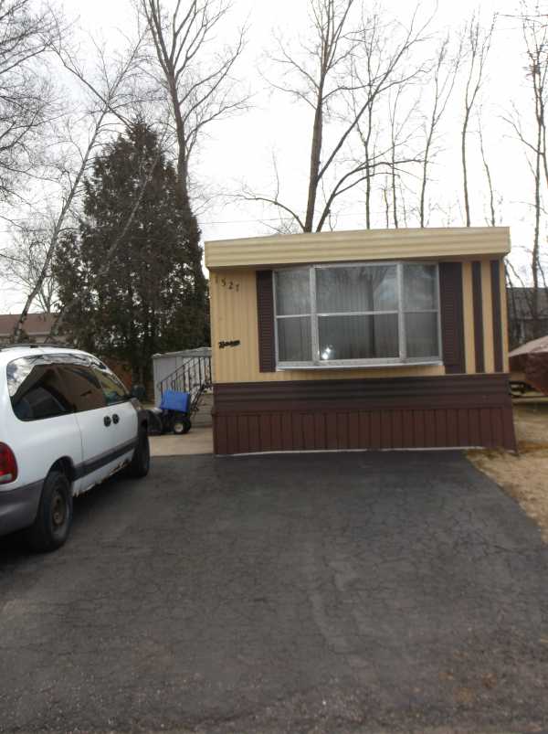 Thunderhill Estates 1527 Huron CourtSturgeon Bay, WI 54235