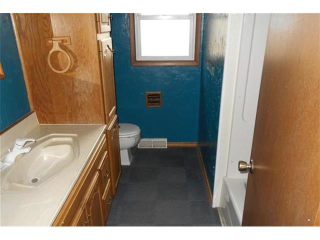 2342 43rd StTwo Rivers, WI, 54241Manitowoc County