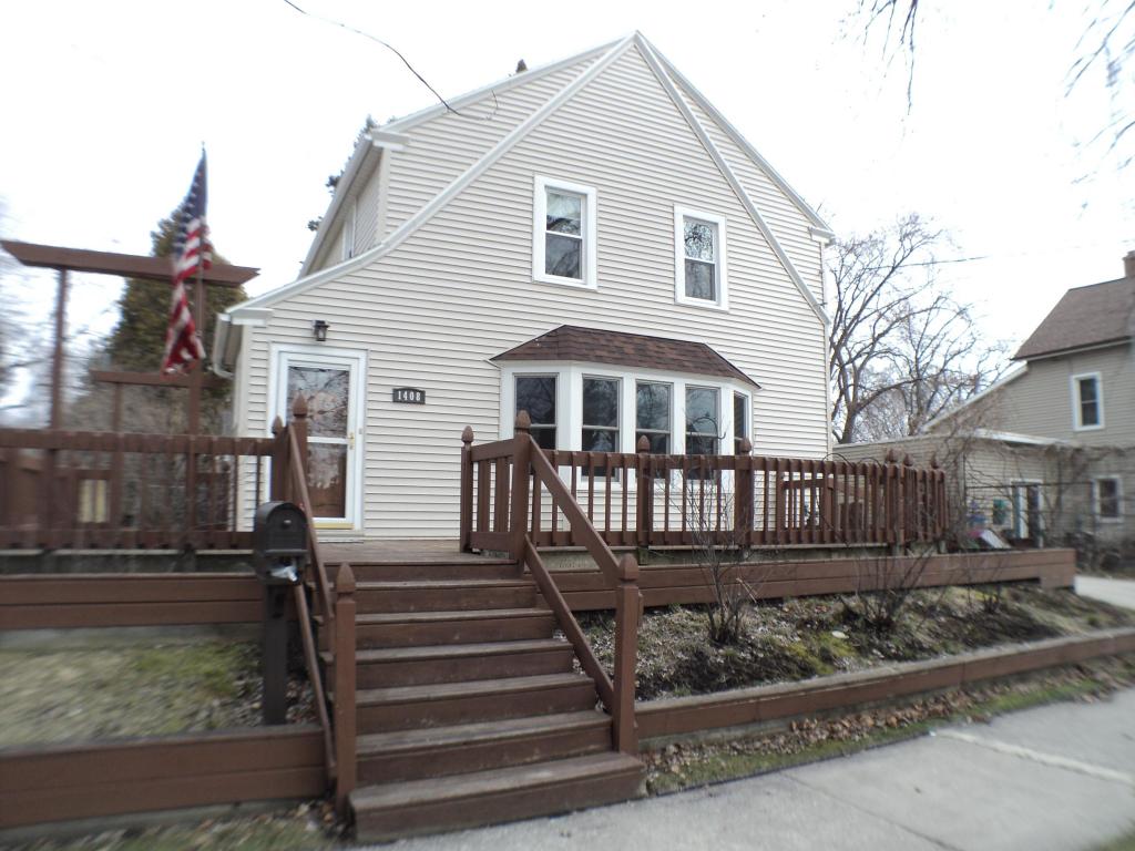 3307 Adams St