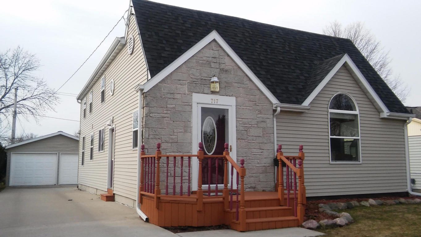 2001 Emmet St