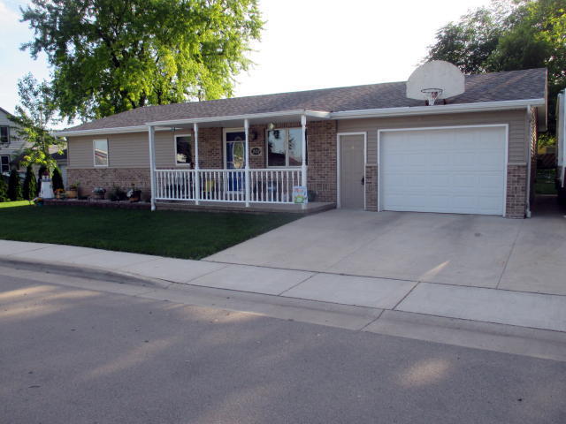 1414 Blue Heron Dr
