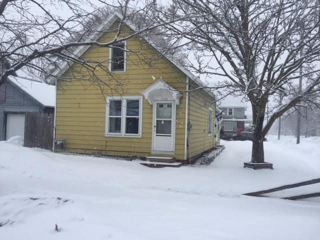 123 E Wilson St