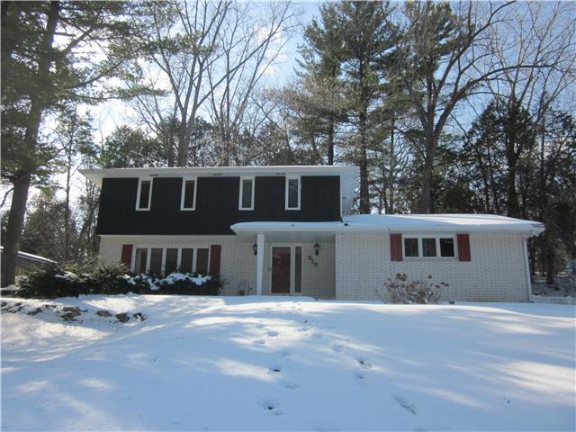 919 Laverne DrGreen Bay, WI, 54311Brown County