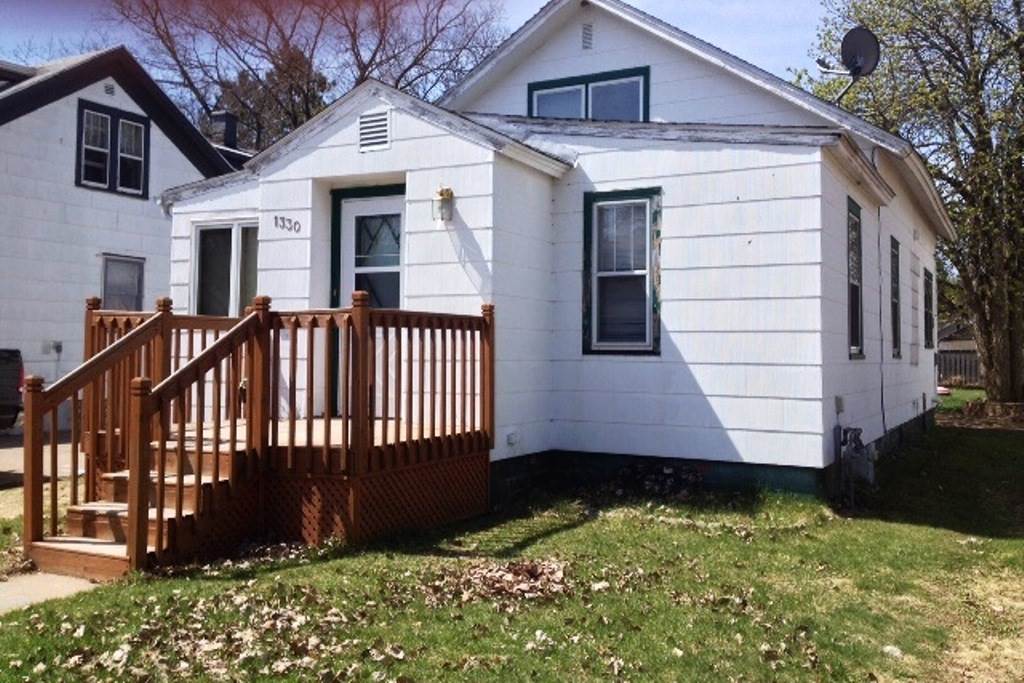 5905 River Pines
