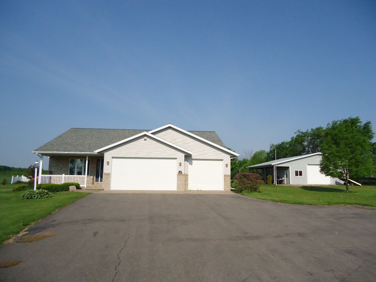 3111 Sandgate Ct
