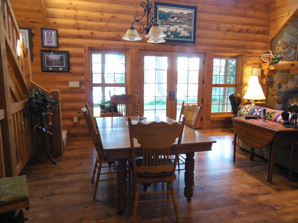 W5012 Beaver Lake Rd, Tomahawk, WI 54487