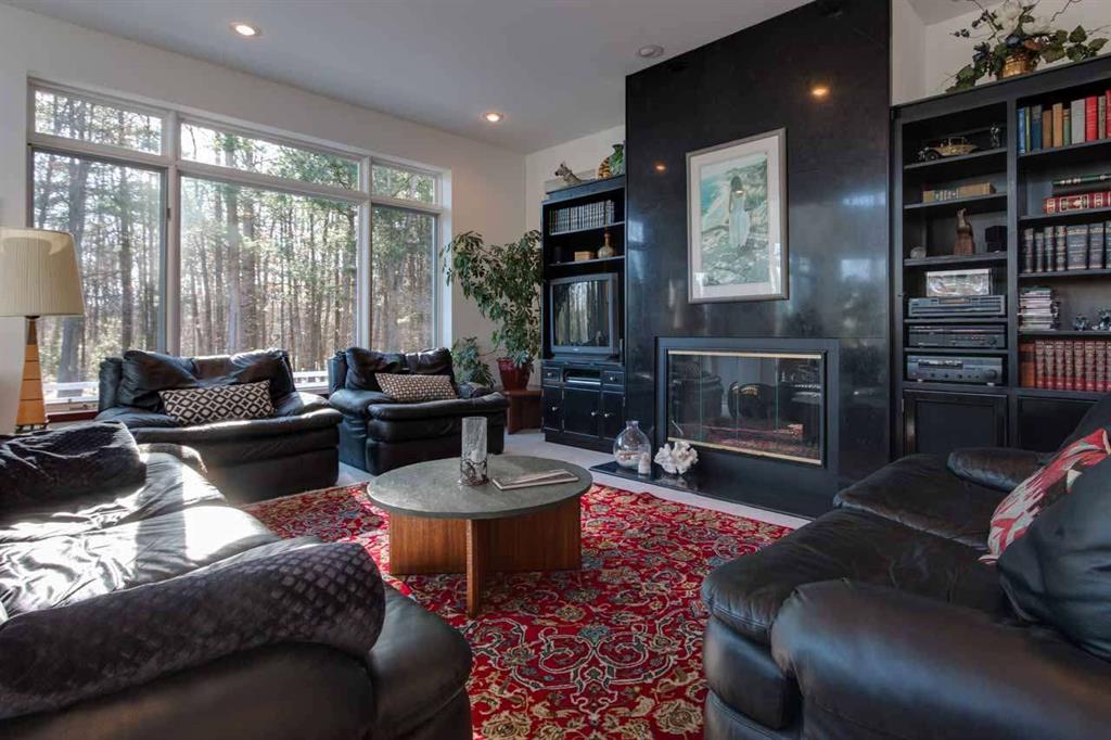 1590 Biron Dr E, Wisconsin Rapids, WI 54494