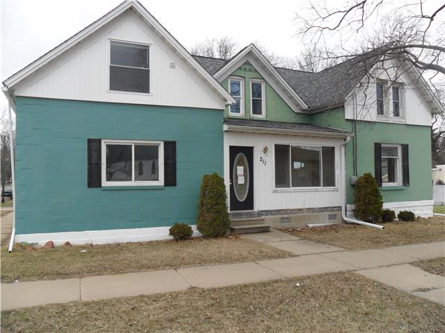 211 10th Ave N#1 & 2Wisconsin Rapids, WI, 54495Wood County