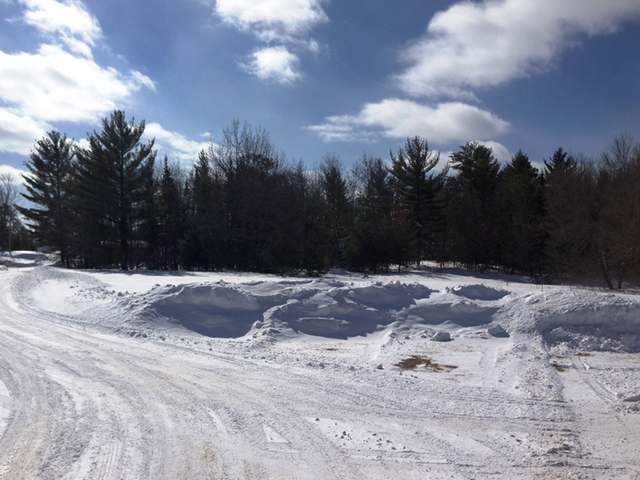 1880 Hwy 8
