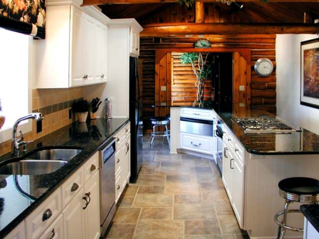 N16517 LAKESHORE DR, Butternut, WI 54514