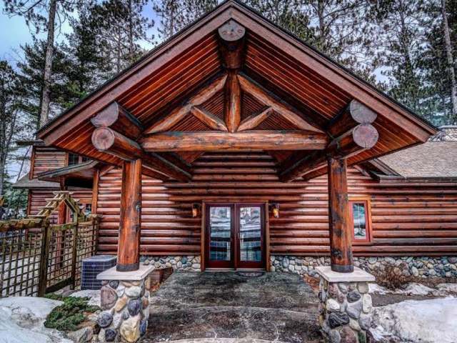 1603 SILVER LAKE RD, Eagle River, WI 54521