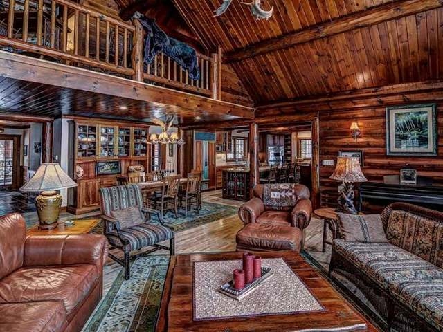 1603 SILVER LAKE RD, Eagle River, WI 54521