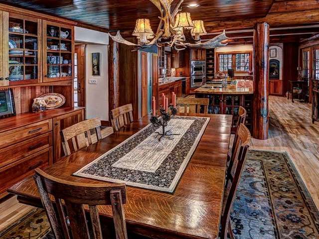 1603 SILVER LAKE RD, Eagle River, WI 54521