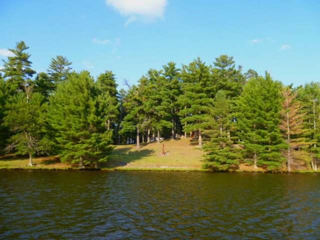 4429 Mitchell Point Rd., Eagle River, WI 54521