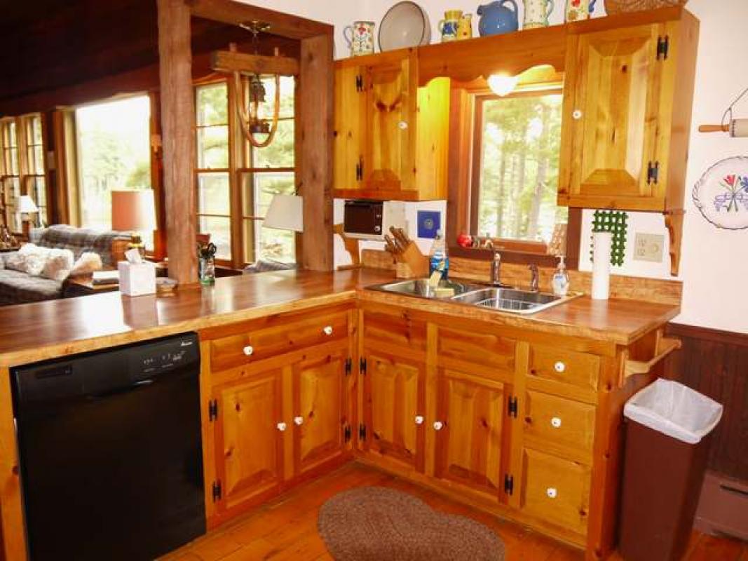 4429 Mitchell Point Rd., Eagle River, WI 54521