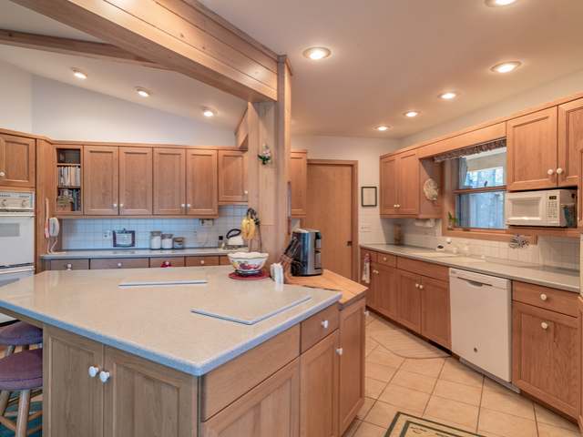 7270 HWY 51, Hazelhurst, WI 54531