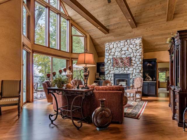 2675 LARCH LN, Lac Du Flambeau, WI 54538