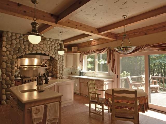 6337 MURPHY RD, Land O Lakes, WI 54540