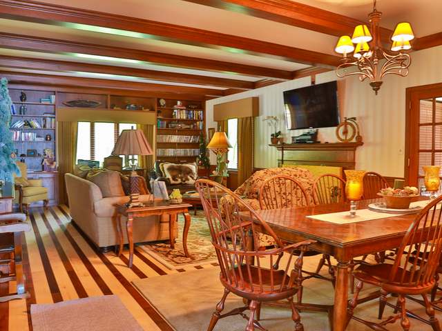 2305 CIRCLE DR, Lac Du Flambeau, WI 54548