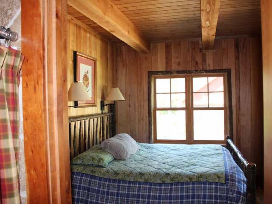 7795 POINT RD, Presque Isle, WI 54557