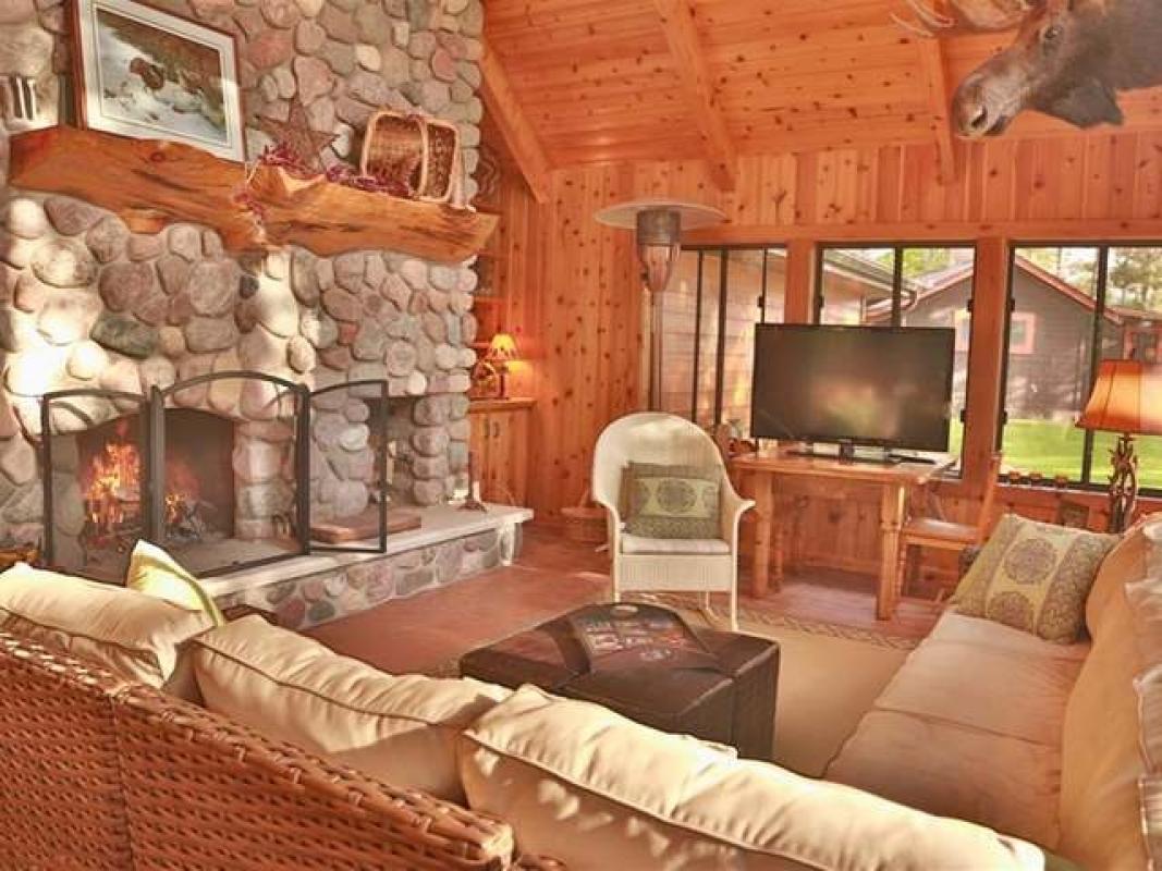 7654 PIETZ LN, St. Germain, WI 54558