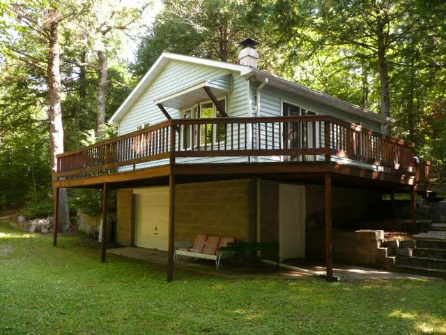 1263 Lake Terrace Dr