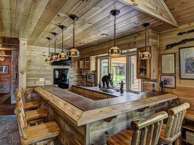 N11392 PINE TREE LN, WI 54564