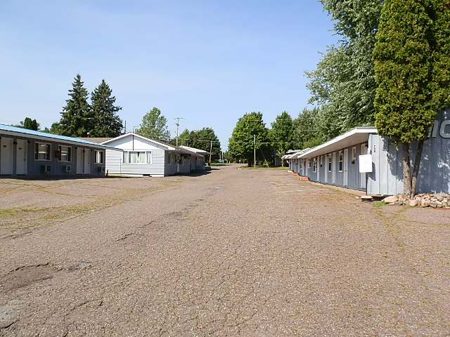 606 Hwy 47