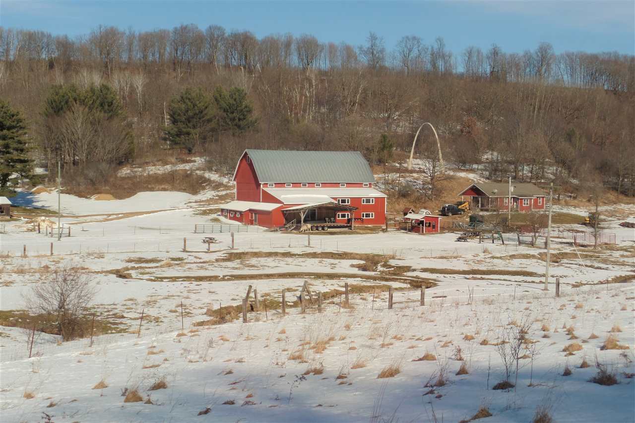 E16511Hwy 33, Hillsboro, WI 54634
