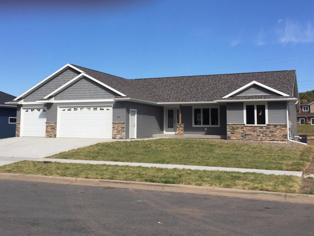 929 Rolling Oaks Dr