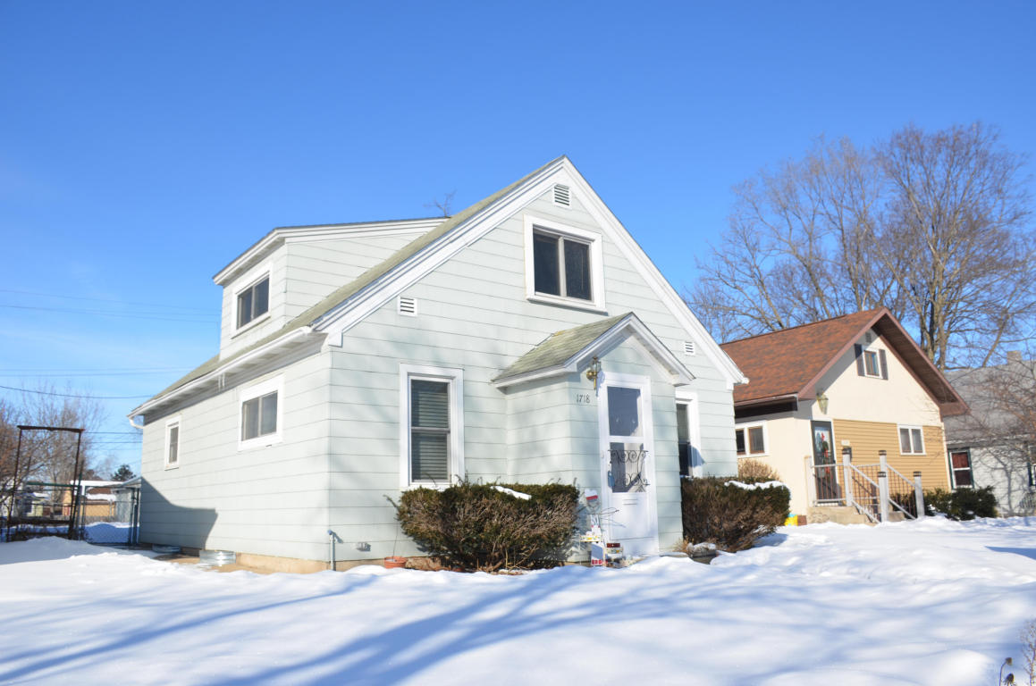 132 Cottage St