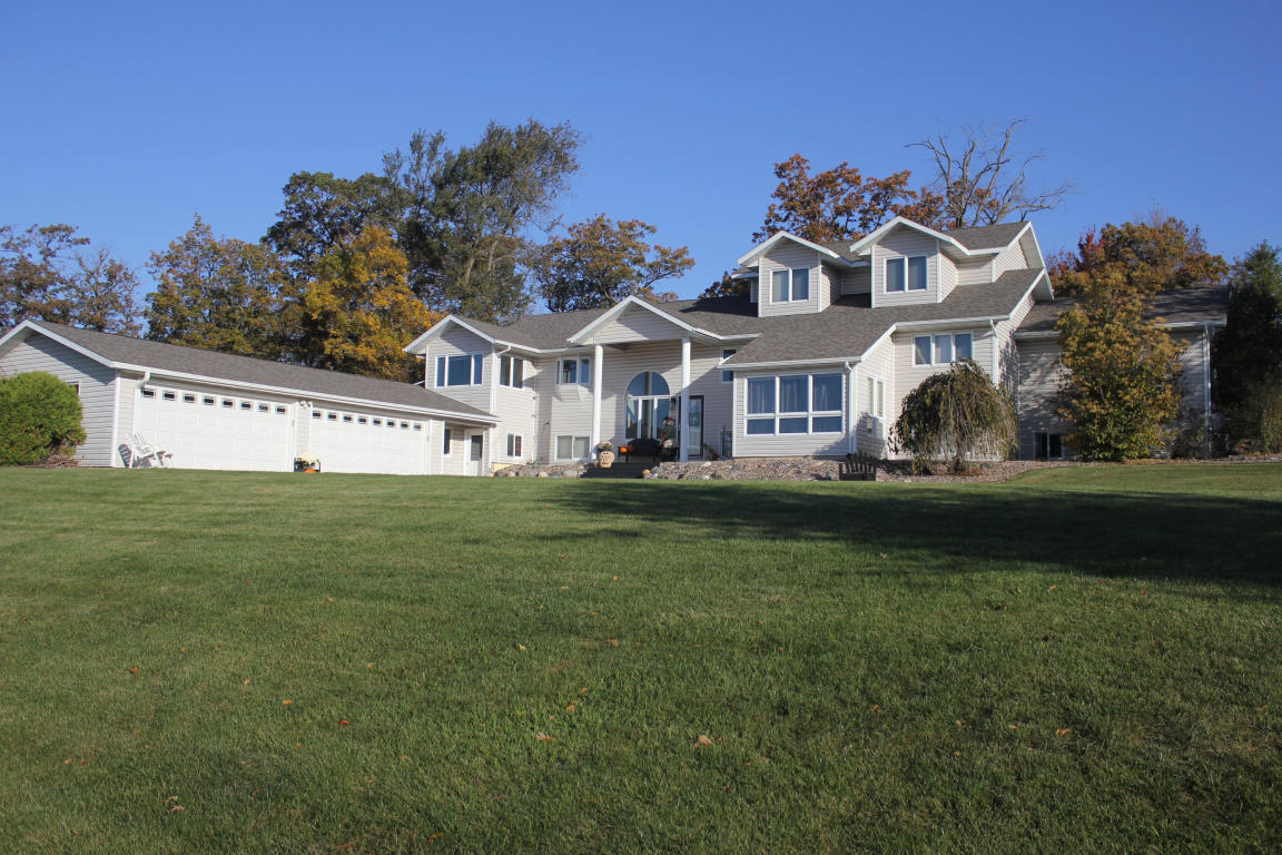 303 Ulland Ave