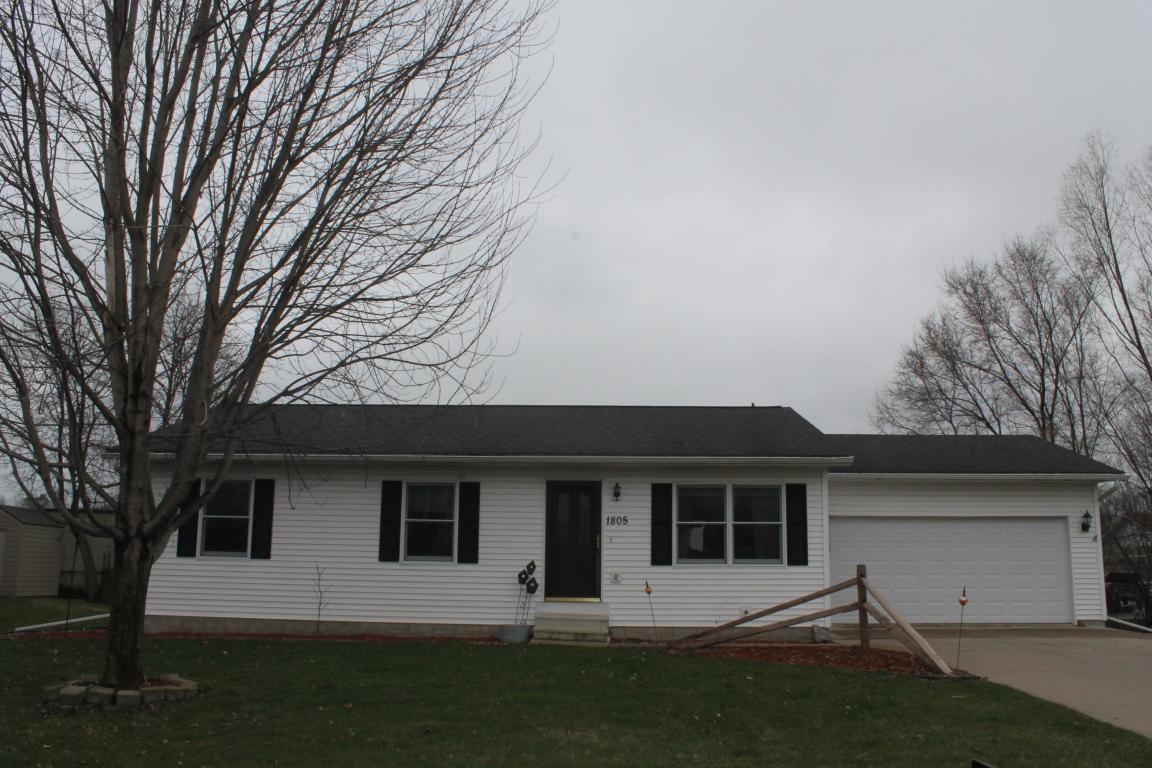 139 West Ave N