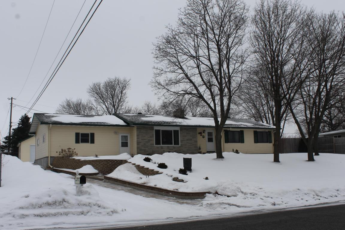 139 West Ave N
